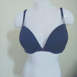 Victoria's Secret Gray Push-Up 34DDD